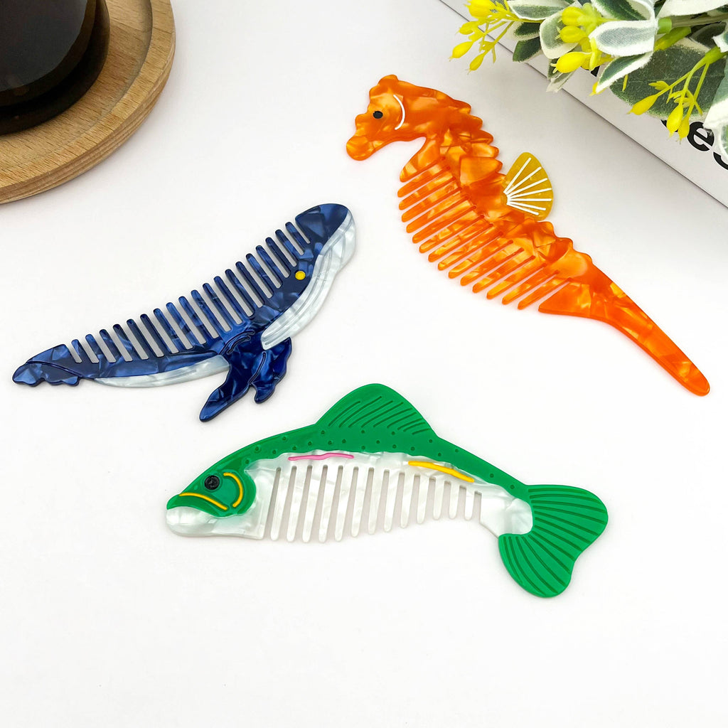 Acetate Ocean Animal Hair Comb: Rainbow Trout