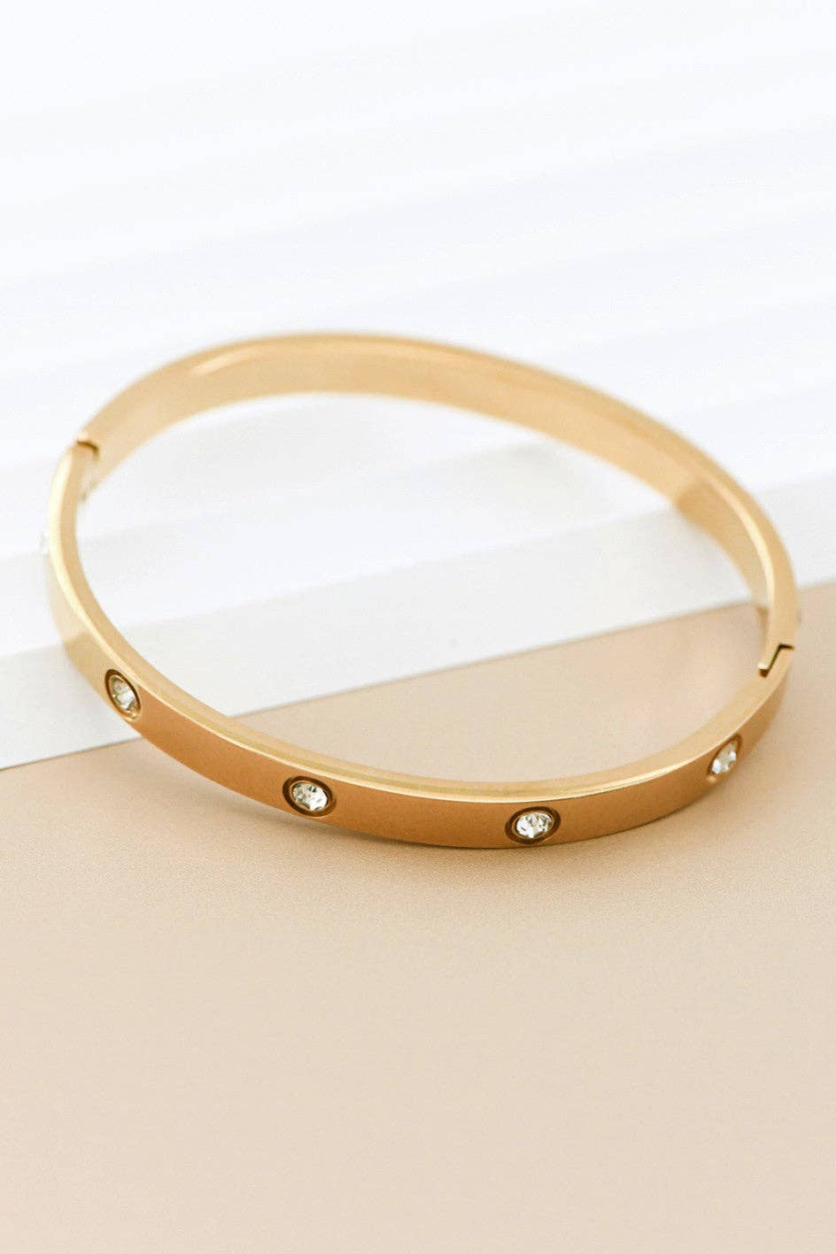 18K Gold Plated Waterproof Stainless Steel Dotted Bangle