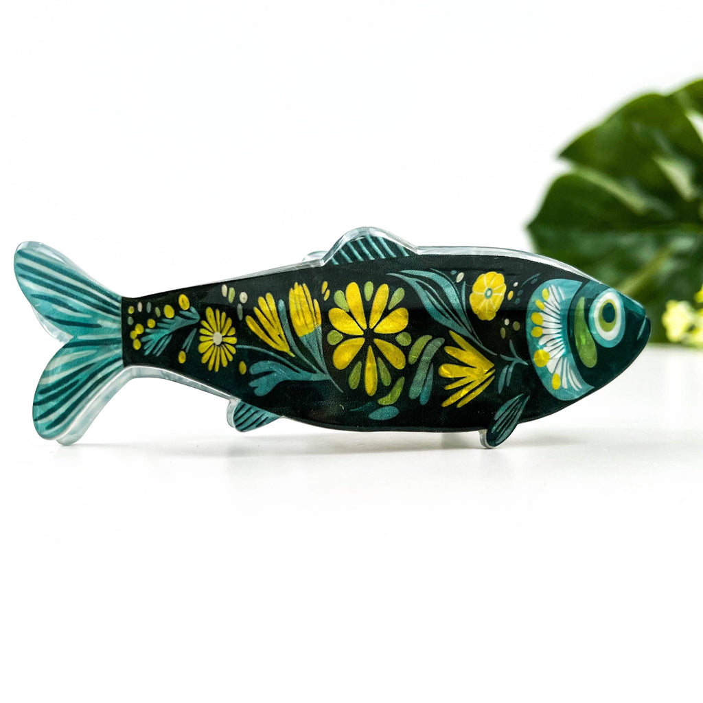 Green Sardine Hair Claw Clip with Seaweed Detail: Blue-A