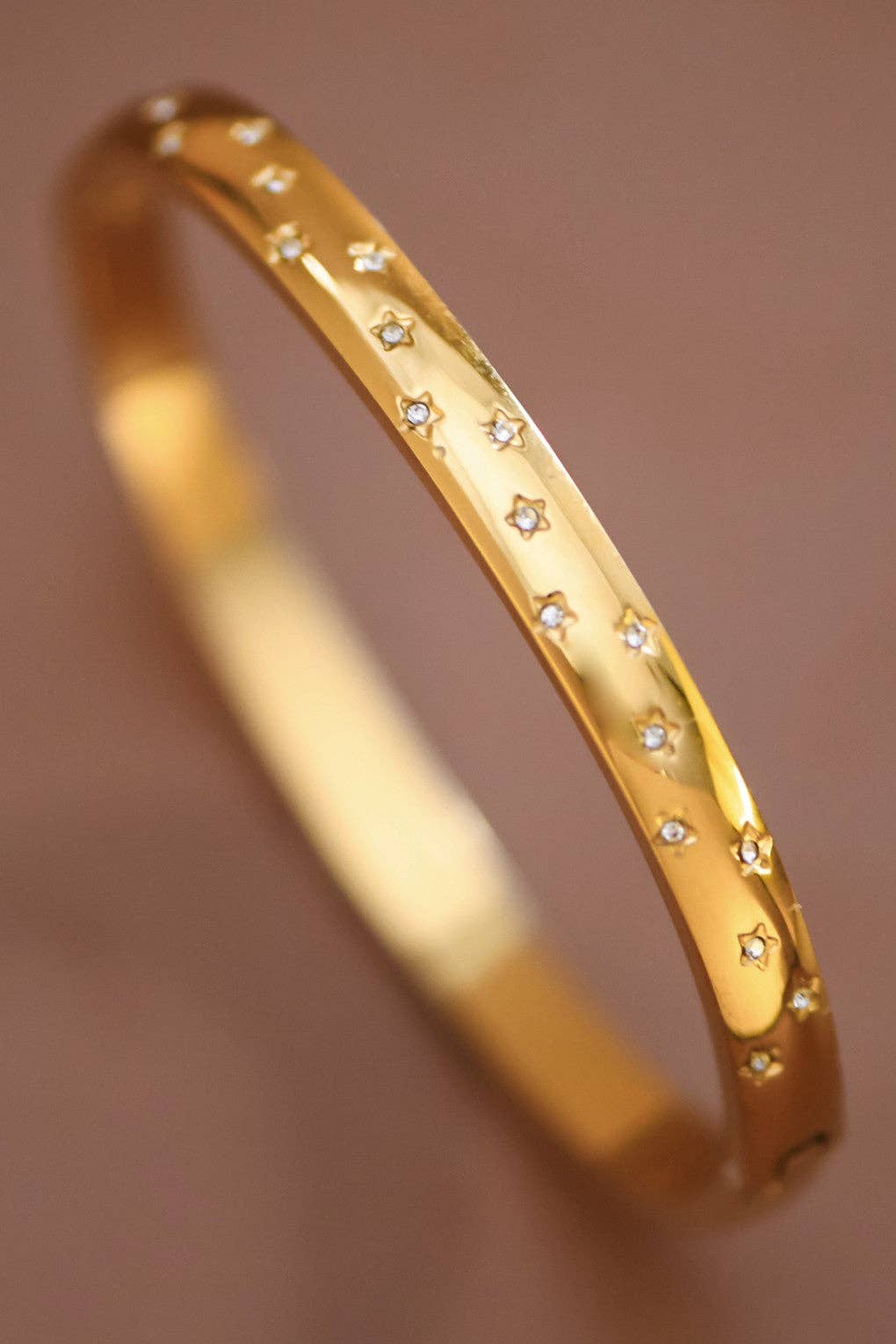 18K Gold Plated Waterproof Stainless Steel Polka Dot Bangle