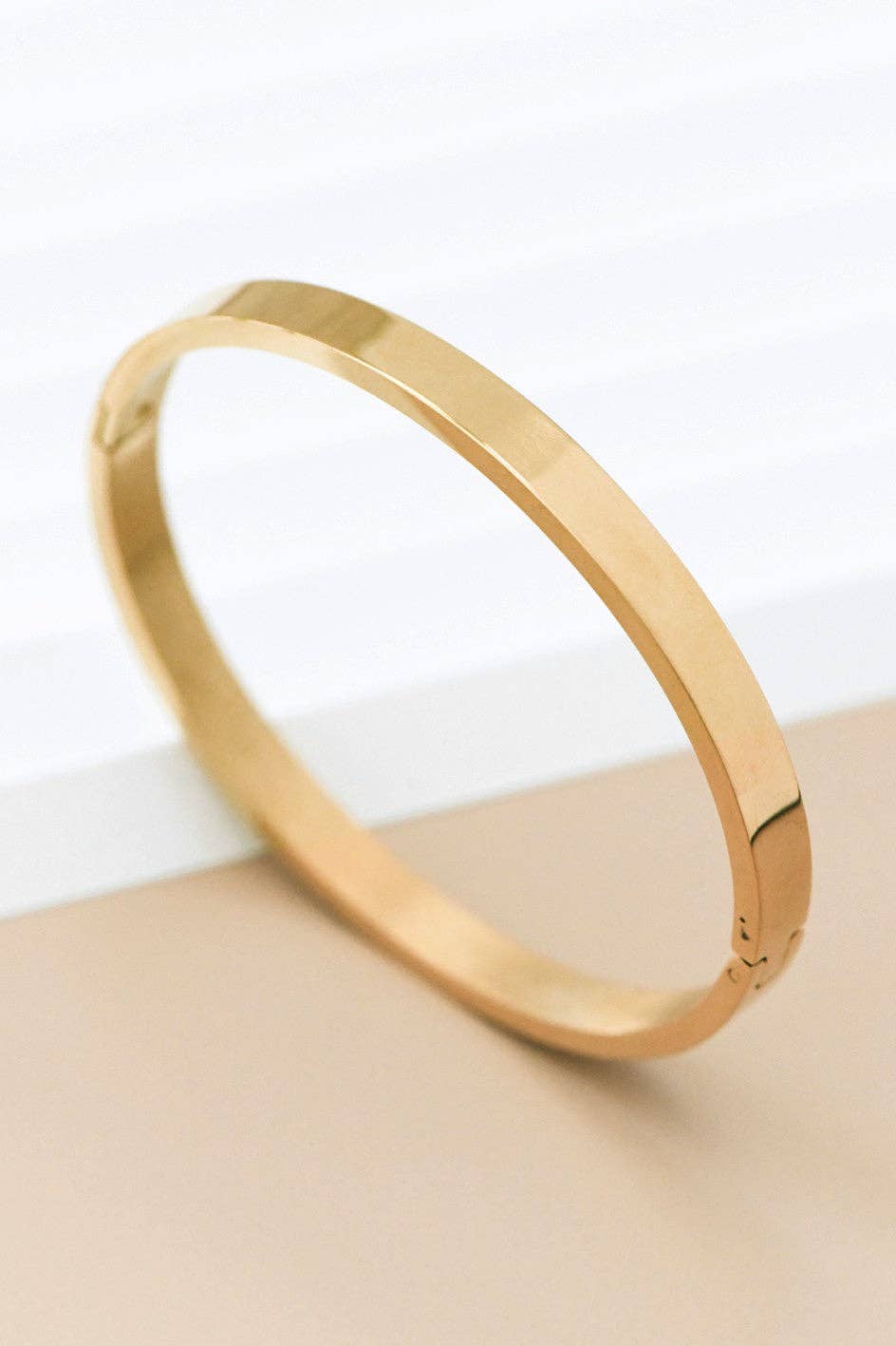 18K Gold Plated Waterproof Stainless Steel Simple Bangle