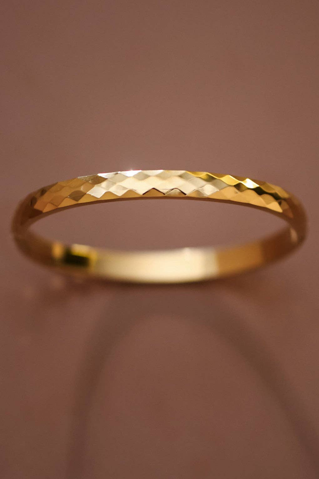 18K Gold Plated Waterproof Stainless Steel Diamond Cut Bangle