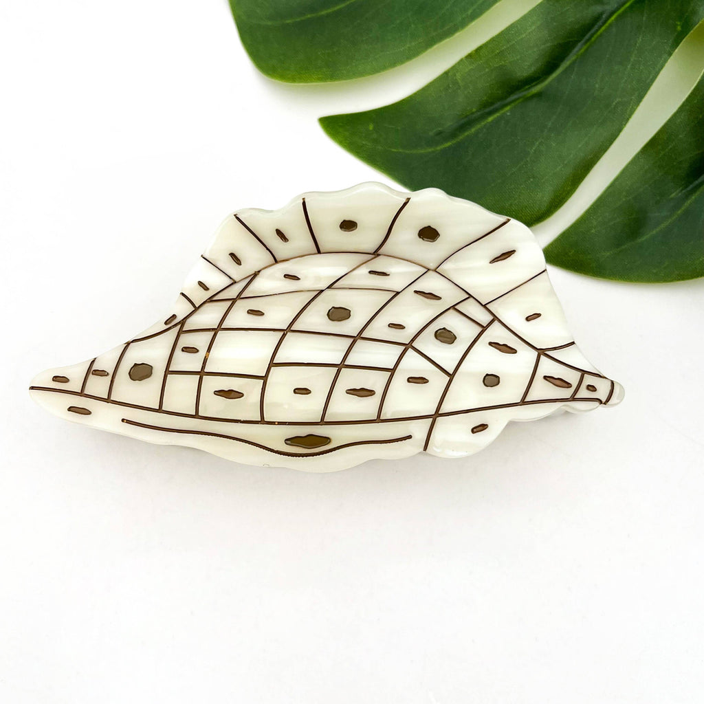 Seashell Claw Clip