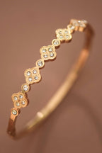 18K Gold Plated Waterproof Stainless Steel Clover Bangle