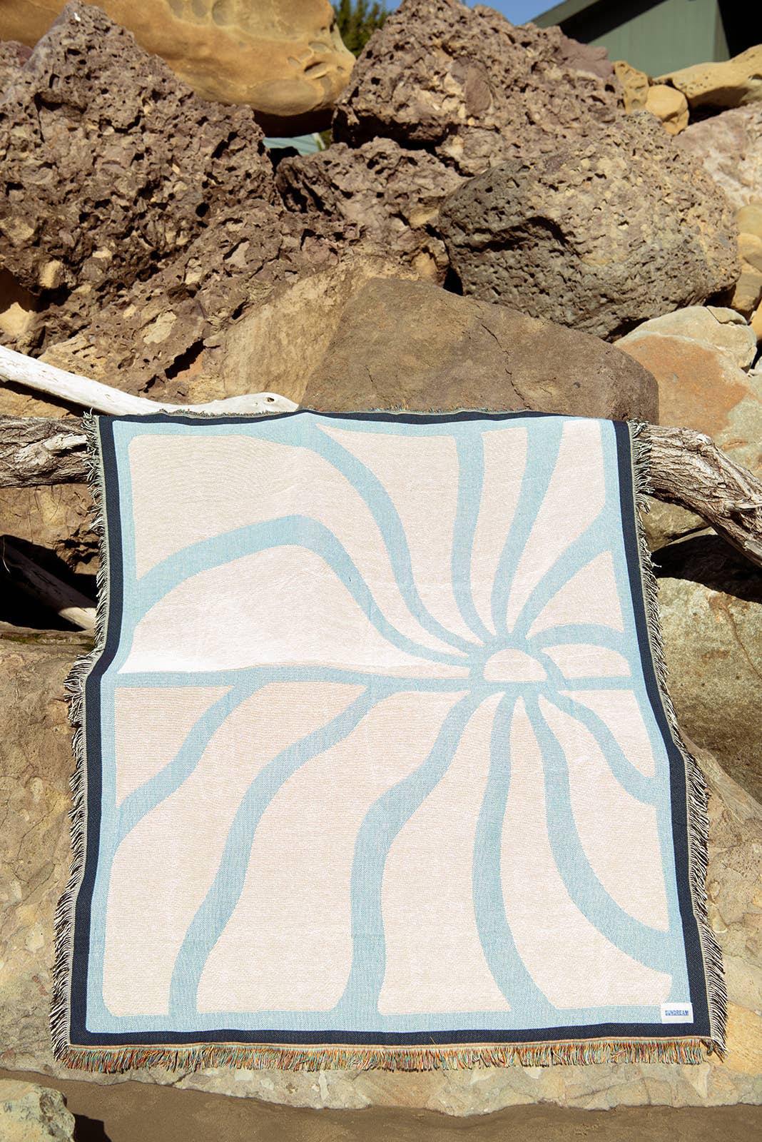 Horizon Heritage Woven Throw - Ocean