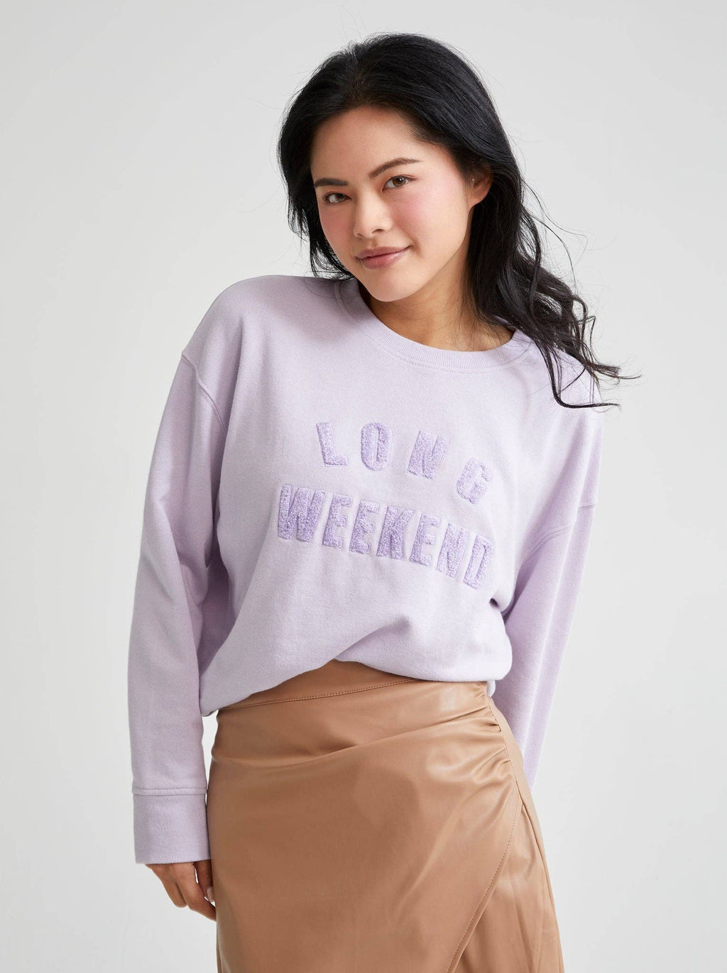 "LONG WEEKEND" SWEATSHIRT, LILAC: Extra-Large