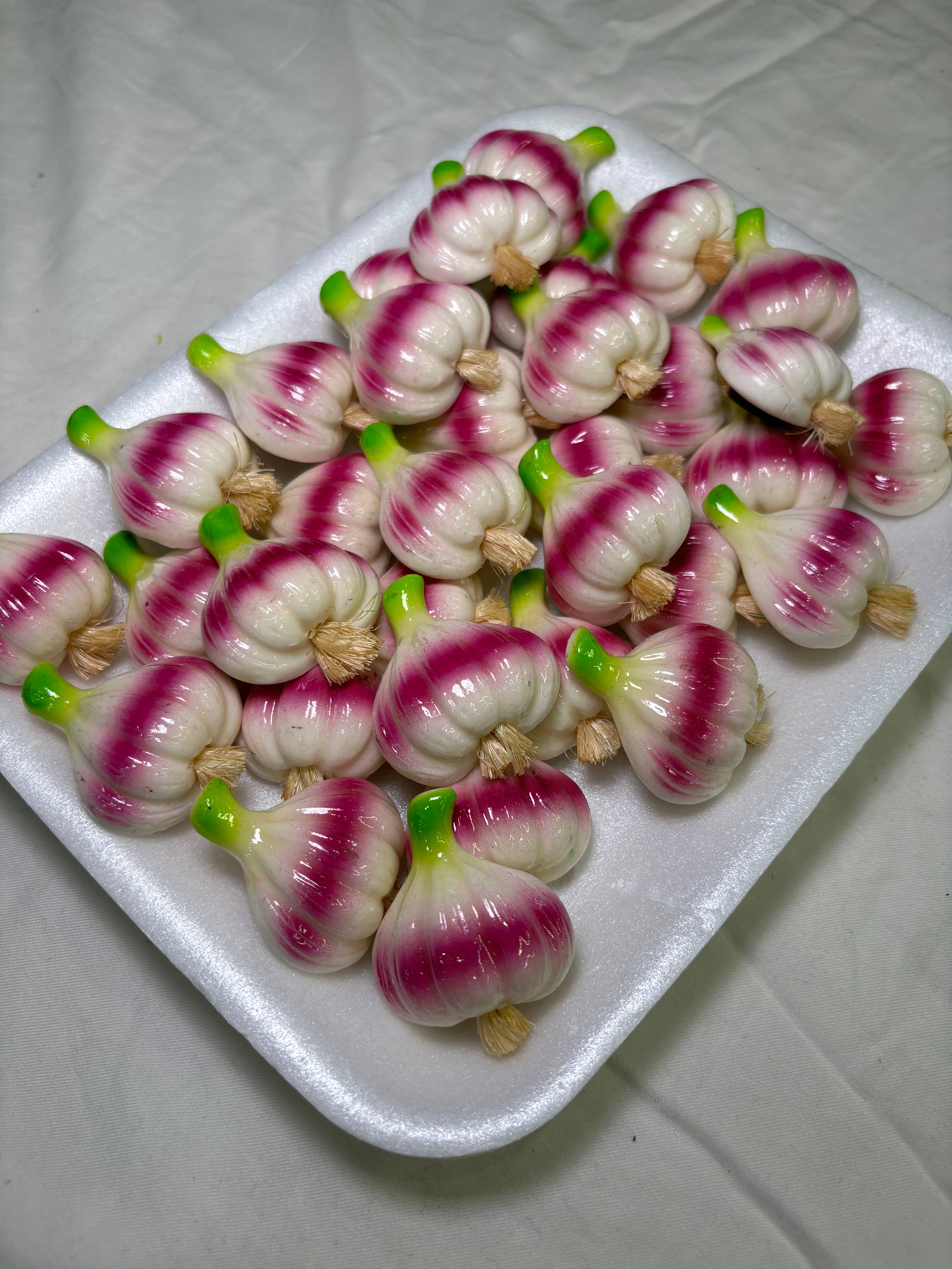 Whole Garlic Kitchen Magnet