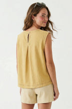 Round Neck Garment Wash Sleeveless Top: Tan / S-M-L(2-2-2)