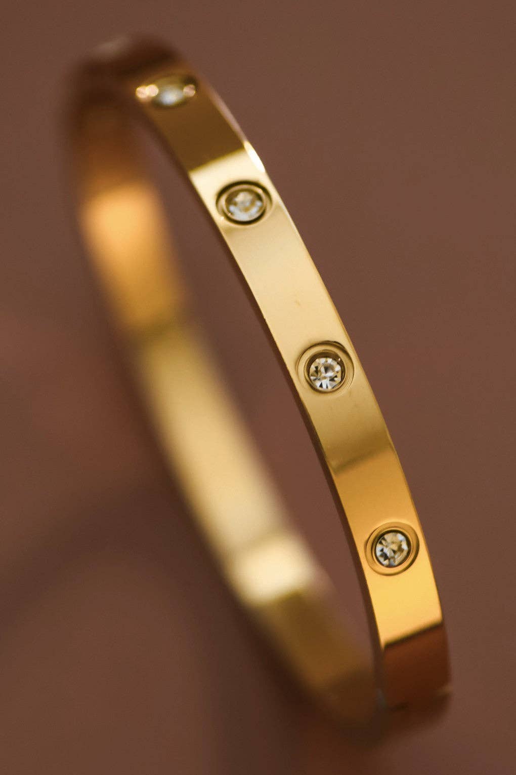 18K Gold Plated Waterproof Stainless Steel Dotted Bangle