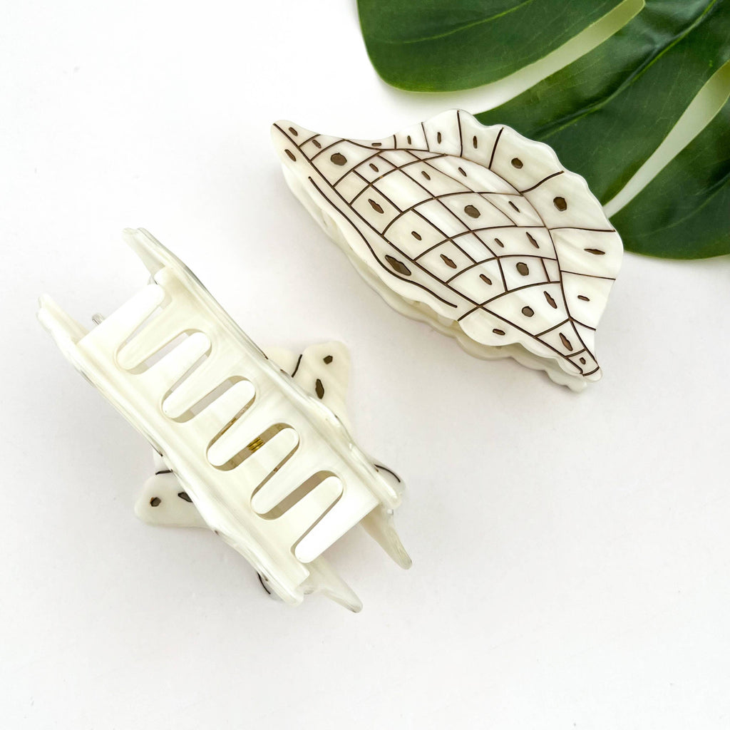 Seashell Claw Clip