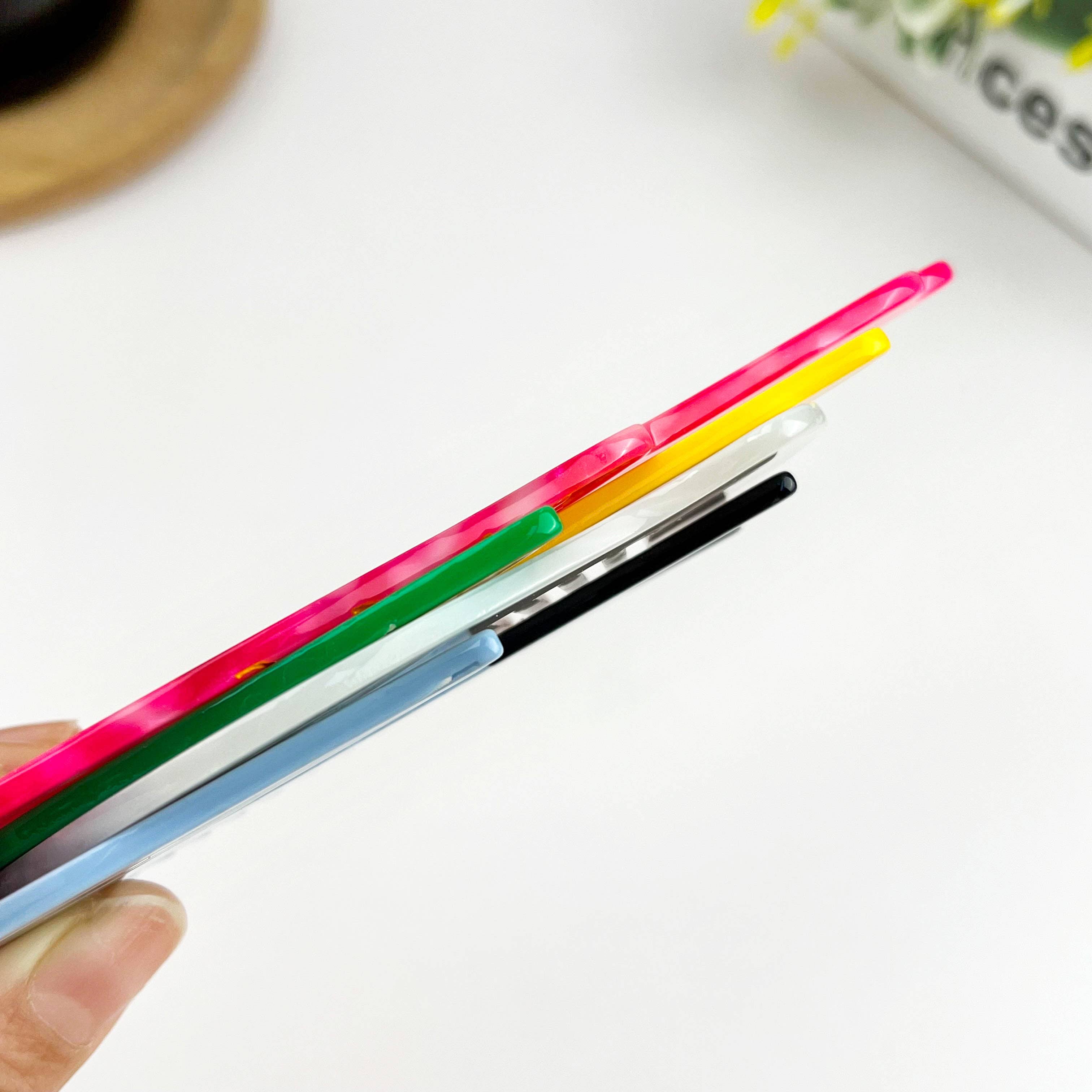 Acetate Bird-Shaped Hair Comb: Swallow